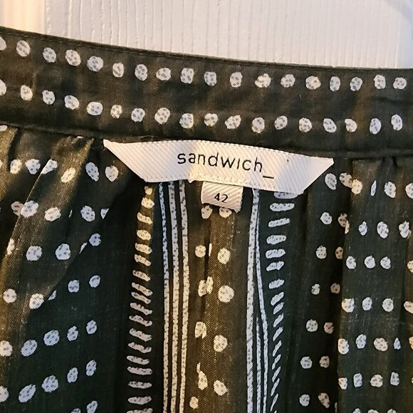 Sandwich Green White Dot Stripe Blouse Size 12 Lightweight Long Sleeve V-Neck - Picture 6 of 10